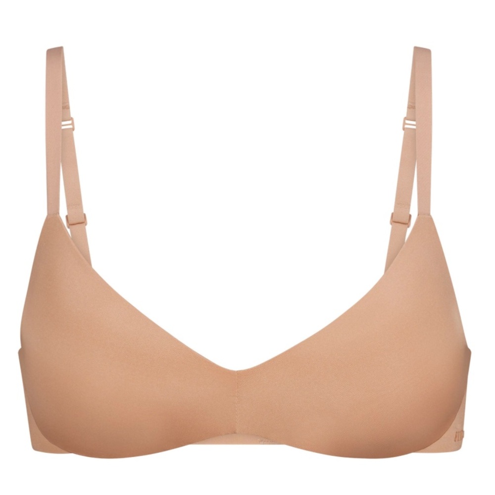 NWT SKIMS WIRELESS FORM PUSH-UP PLUNGE BRA CLAY SIZE 34A